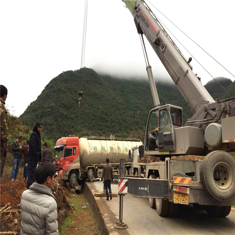 延津吊车道路救援24小时