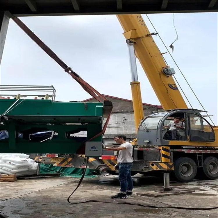 延津大吨位吊车租赁应急保障方案|化解突发吊装需求难题